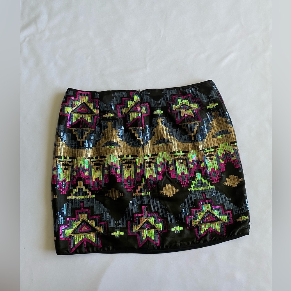 NWOT Forever 21 Sequin Skirt